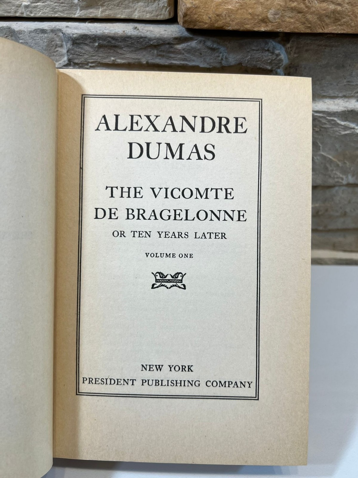 Alexandre Dumas The Vicomte de Bragelonne or Ten Years Later Volume 1 & 2 Novel
