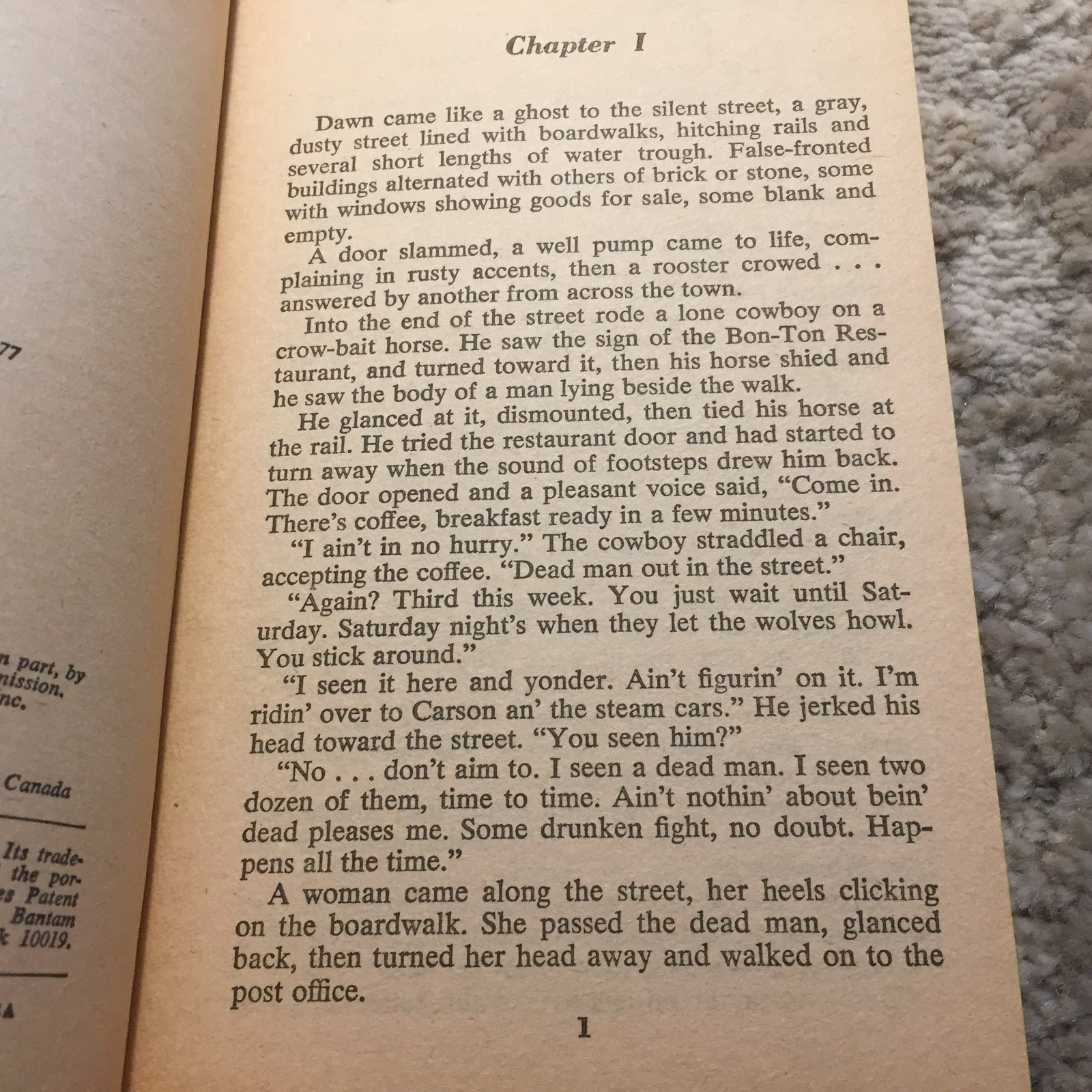 Borden Chantry Louis L’Amour 1977 Bantam Books Small Town Manhunt Justice