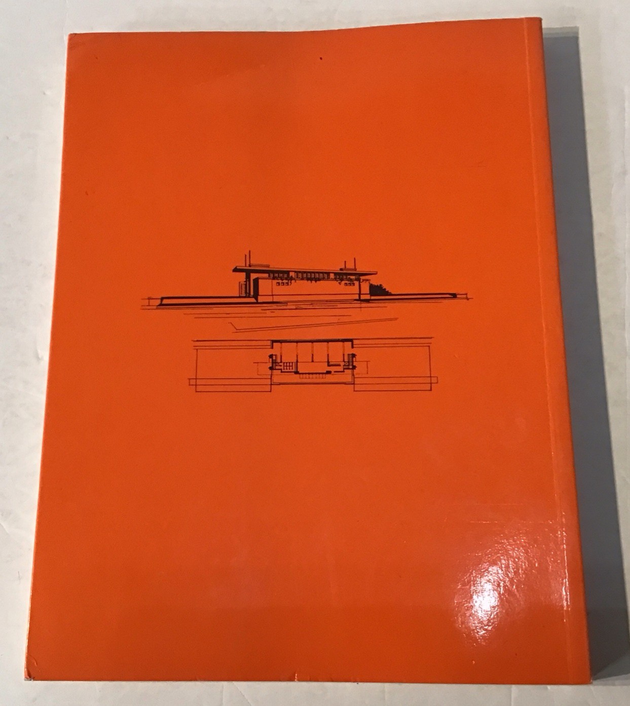 Frank Lloyd Wright Architecture Photo Book 1893-1991 Hardcover 175 Pages