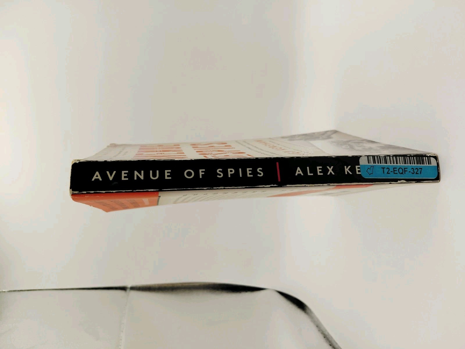 „Avenue of Spies: Nazi Occupied Paris“ Paperback Book, (By: Alex Kershaw), WWII