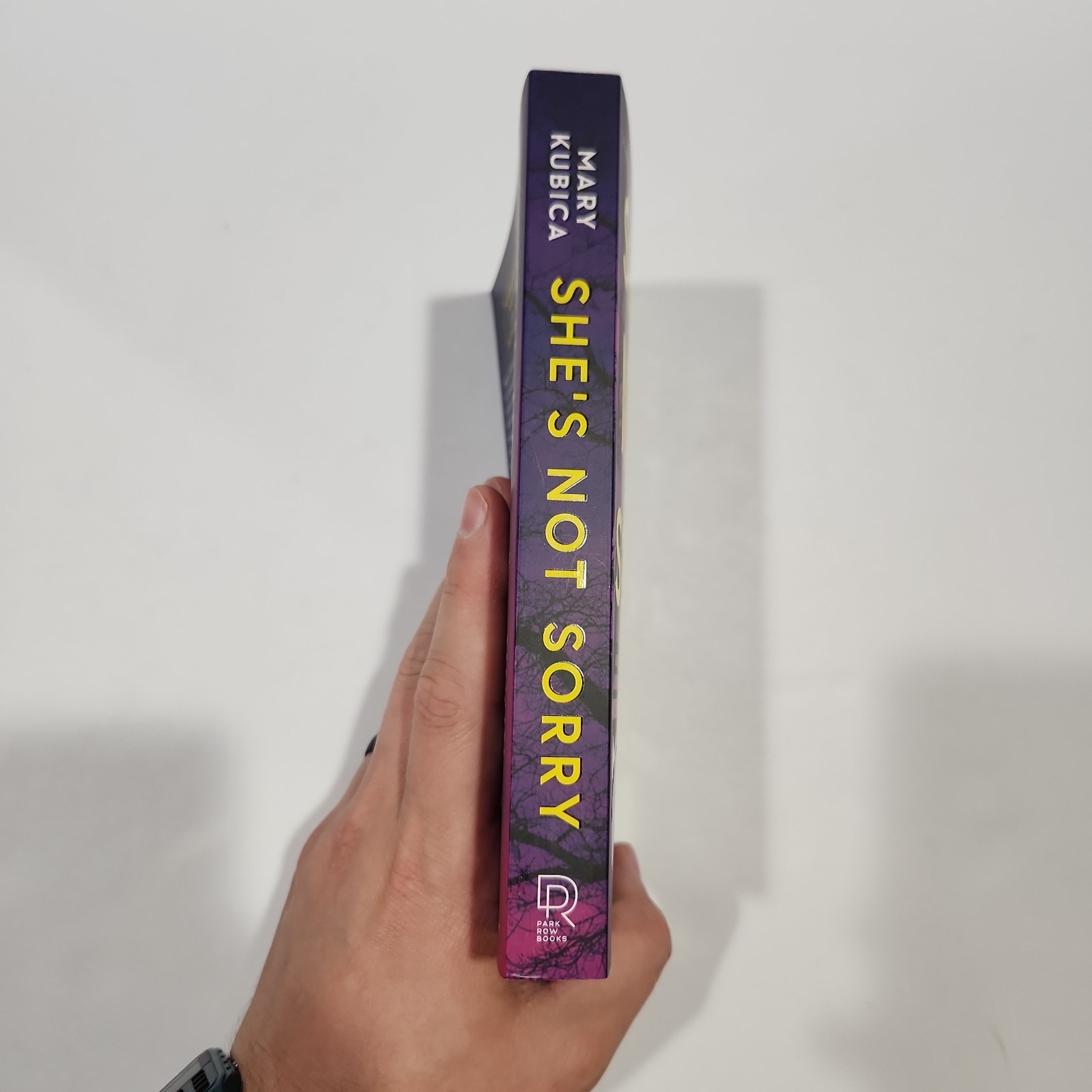She’s Not Sorry Mary Kubica Sprayed Edges Special Edition PB Booktok Like New