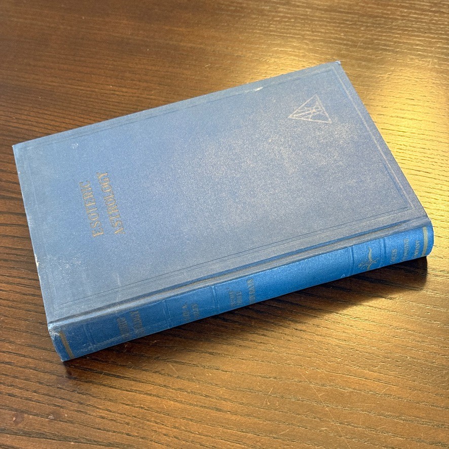 Esoteric Astrology by Alice A. Bailey Lucis Trust HC 1970 Occult Classic
