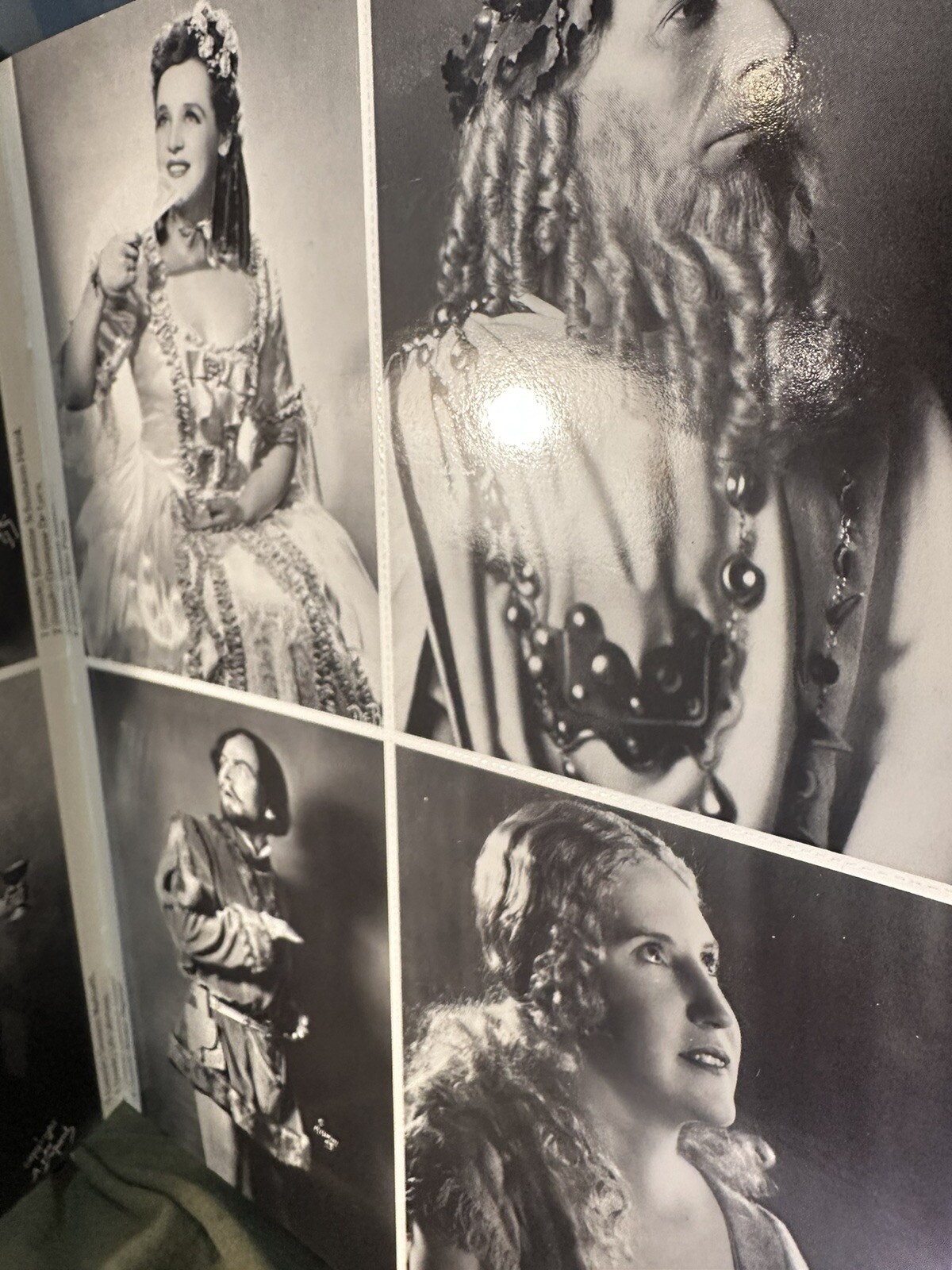 Great Opera Stars in Historic Photo Postcards: Ready-to-Mail Cards
