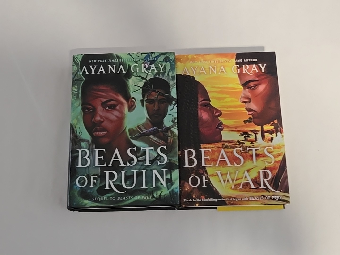 „Beasts of Ruin“ & „Beasts of War“ by Ayana Gray (Hardcover)