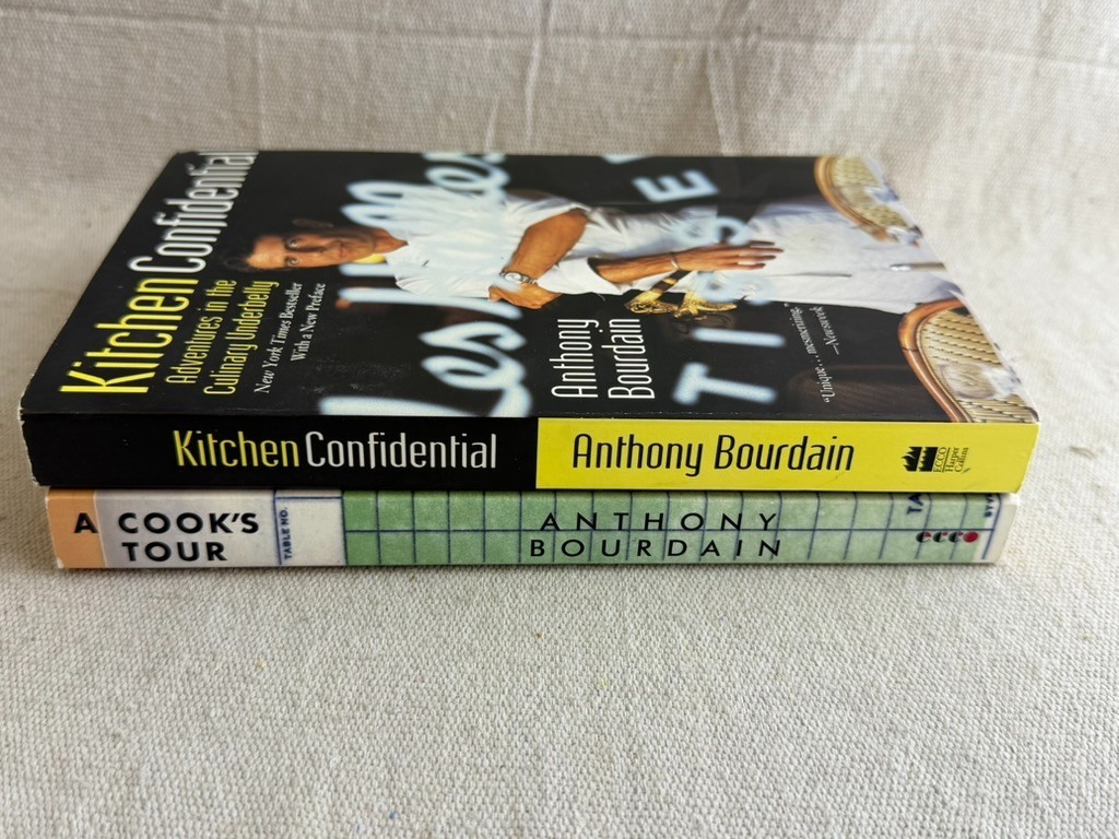 Anthony Bourdain Paperback Lot ~ Kitchen Confidential / A Cook’s Tour