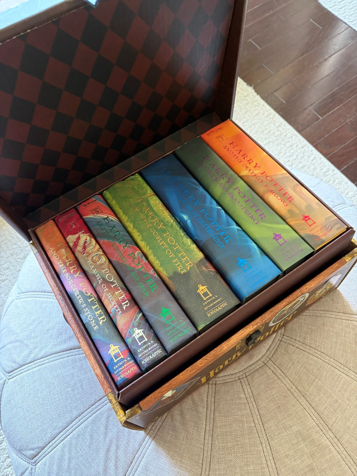Harry Potter Boxed Set Hardcover Books 1-7 in Trunk Chest Limited Edition
