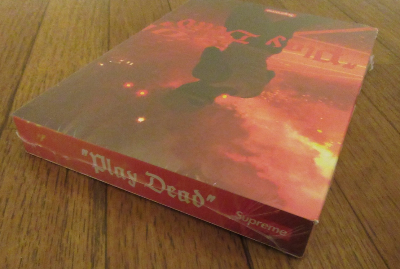 Supreme Play Dead Book Multicolor 324 Pages FW22 Supreme New York 2022 Free S&H