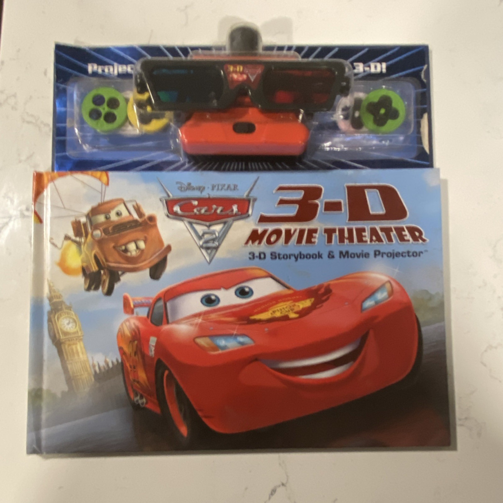 Disney Pixar Cars 2 3-D Movie Theater Storybook Hardcover Projector Set