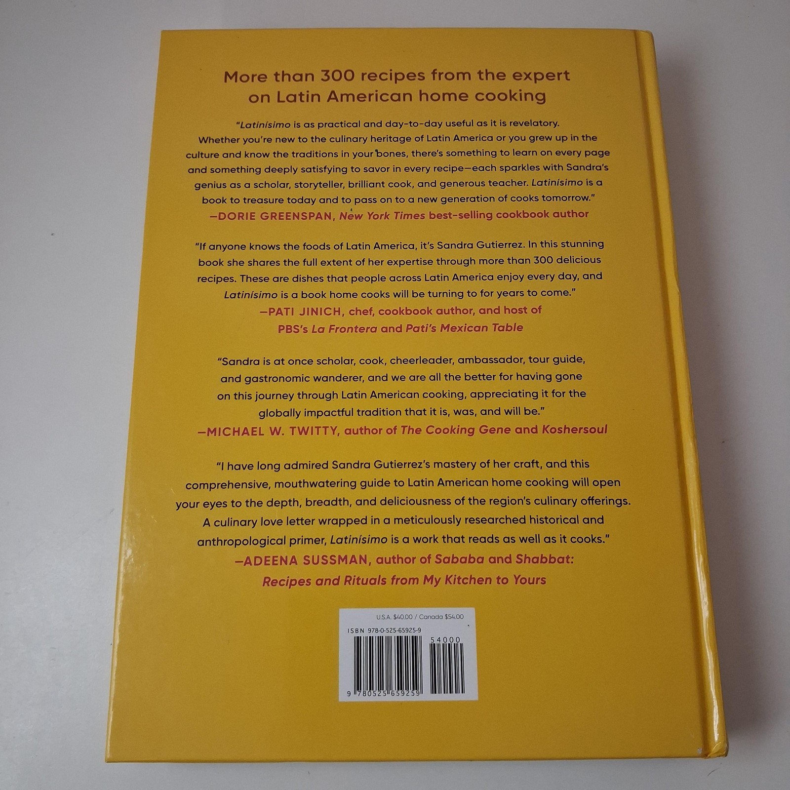 Latinísimo Sandra A. Gutierrez Alfred A. Knopf Brown HC DJ 2023 1st Ed