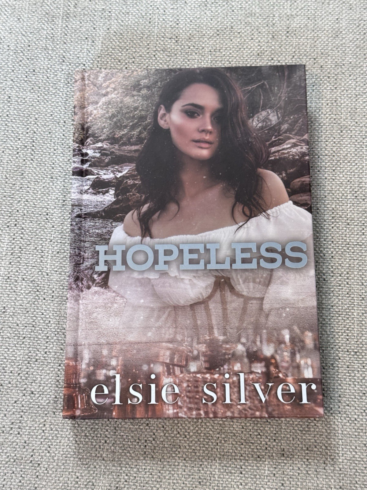 Elsie Silver Chestnut Springs Series Dark & Quirky Book Box Special Edition New