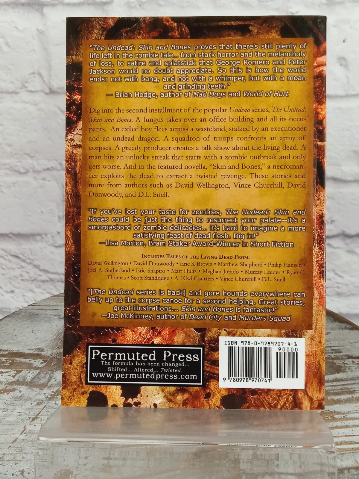 The Undead, Vol. 2: Skin and Bones (Zombie Anthology) Paperback