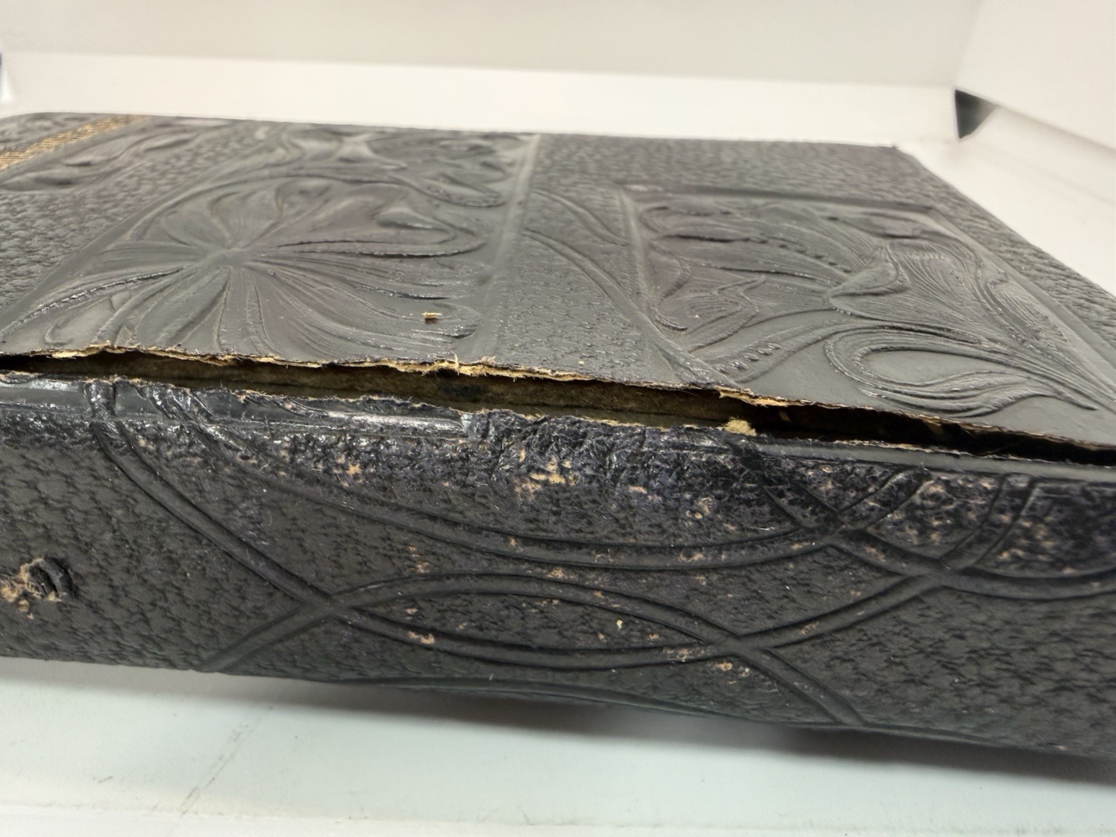 Henry W. Longfellow Courtship of Miles Standish 1901 antique book