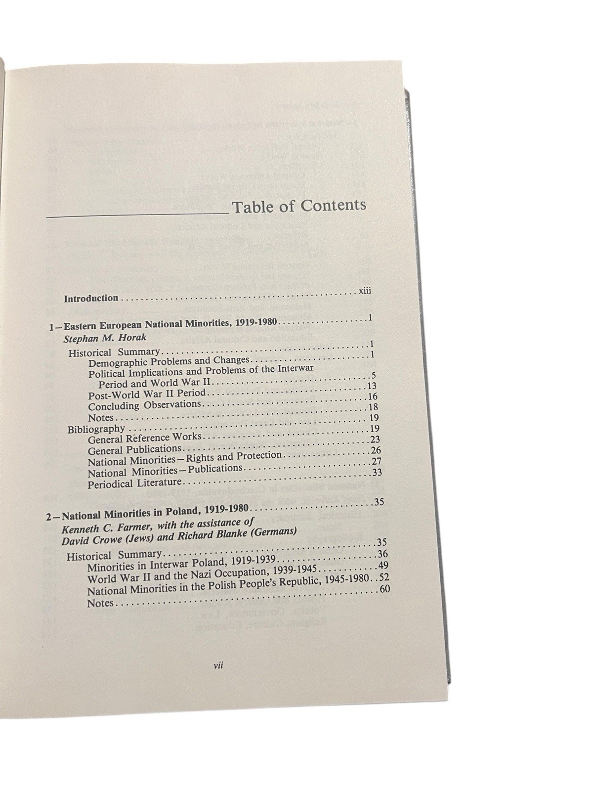 Eastern European National Minorities, 1919-1980 : A Handbook. Hardcover