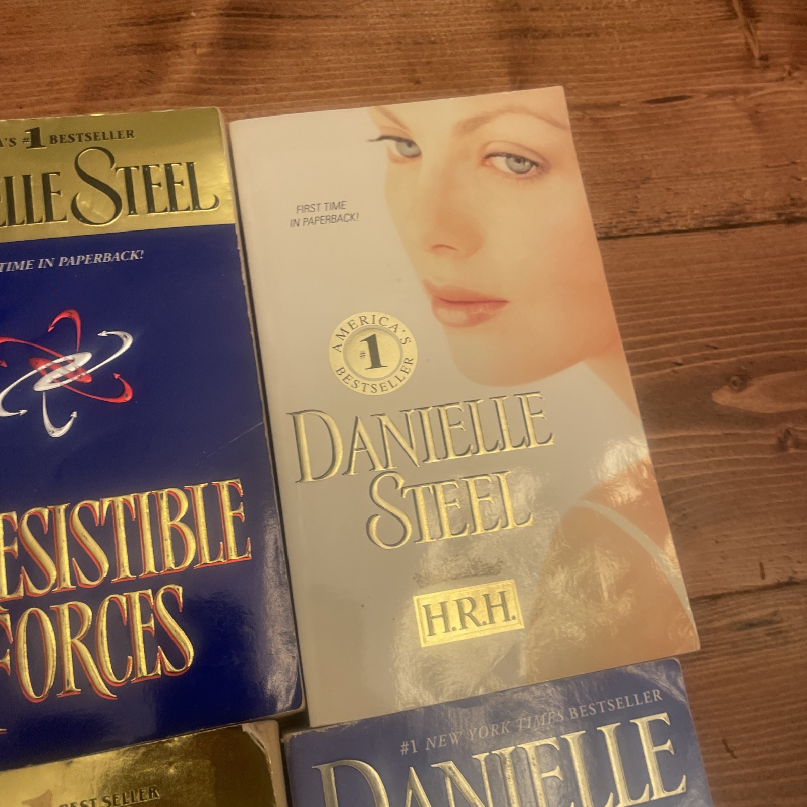 Lot of 10 Danielle Steel Books Romance Assortment As Shown In Pictures