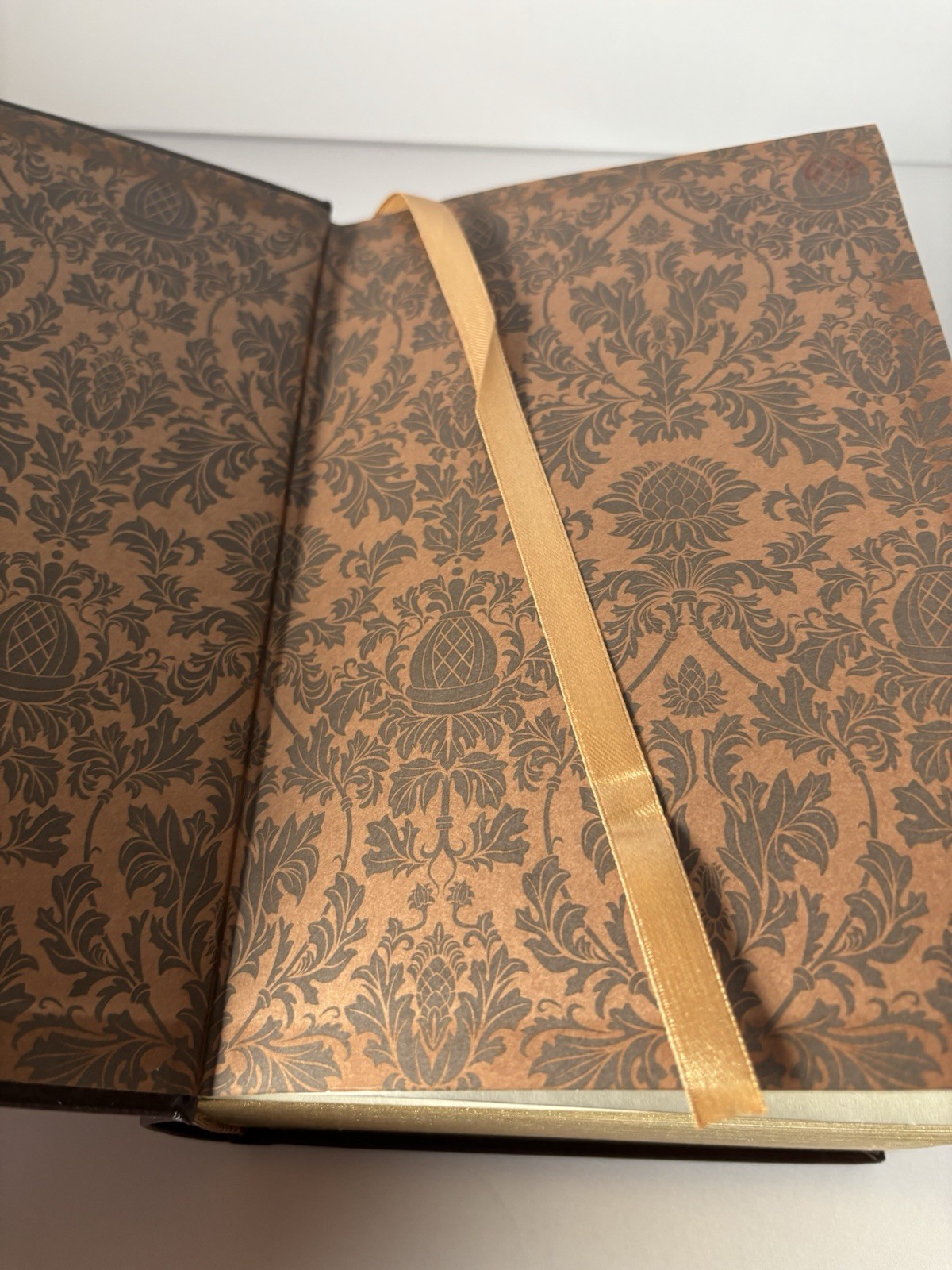 Charles Dickens Five Novels Hardcover Oliver Twist Two Cities Great Expectations