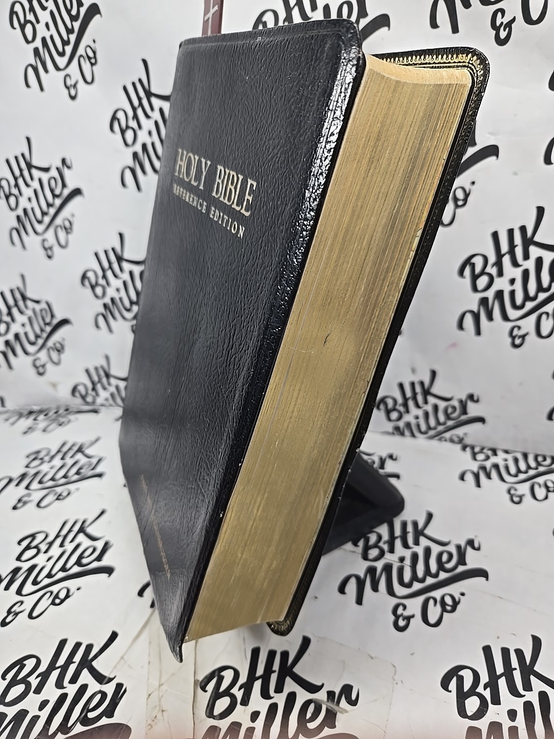 Holy Bible Reference Edition 1976 KJV Giant Print Thomas Nelson W/Bookmark