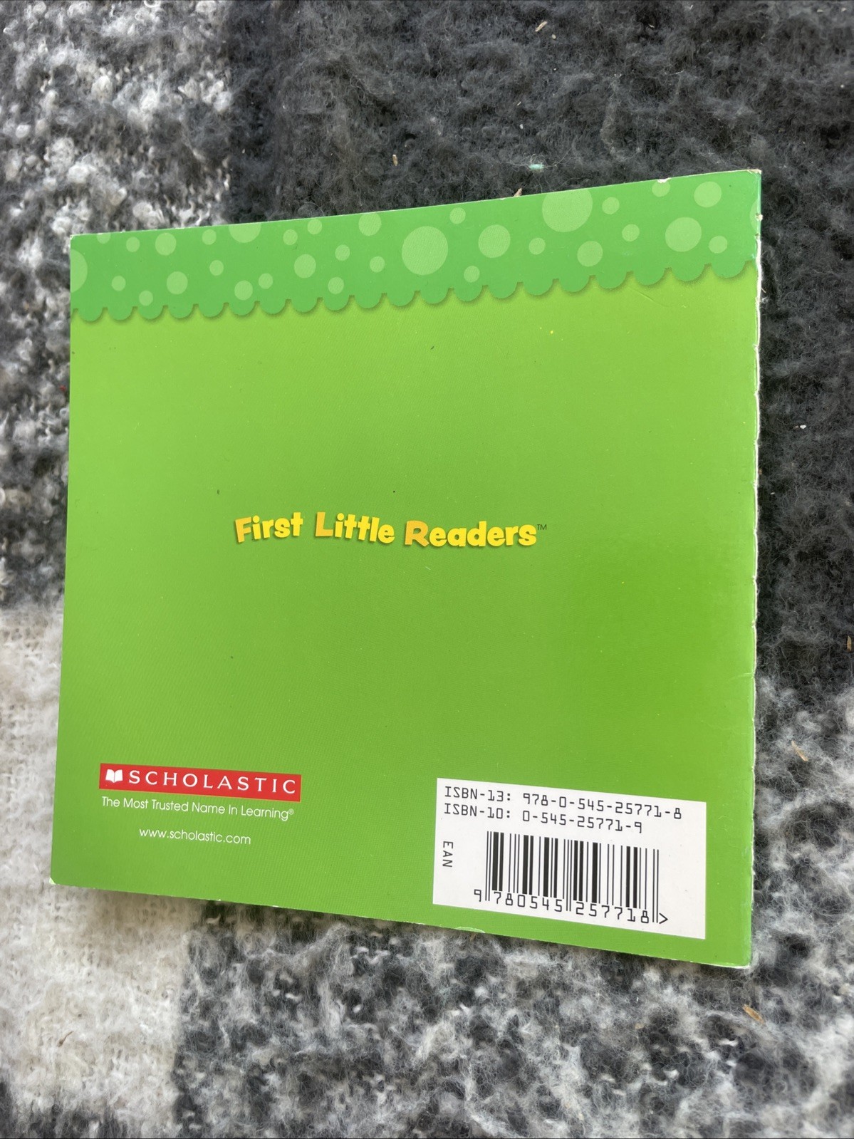 FIRST LITTLE READERS, LIZ CHARLESWORTH, POLKA DOT WORLD, 14 by 14CM