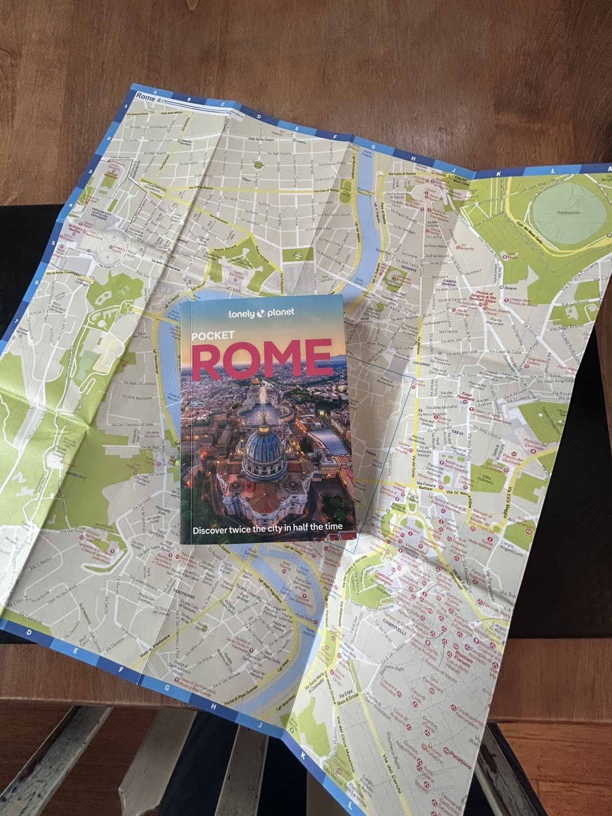 Lonely Planet Travel Guide Lot ROME + FLORENCE & TUSCANY Like New! Great Price!