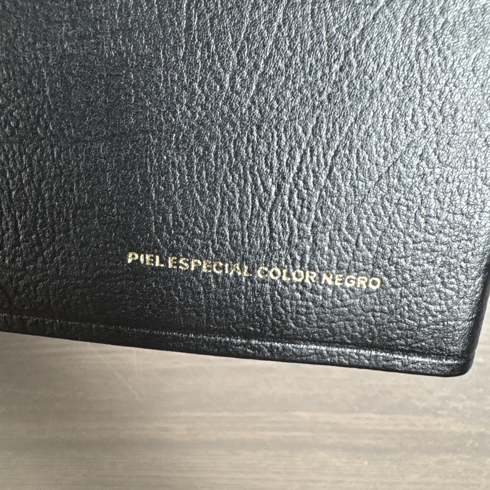 BIBLIA DE ESTUDIO PALABRA CLAVE RVR 1960 COLOR NEGRO PIEL FABRICADA BIBLE