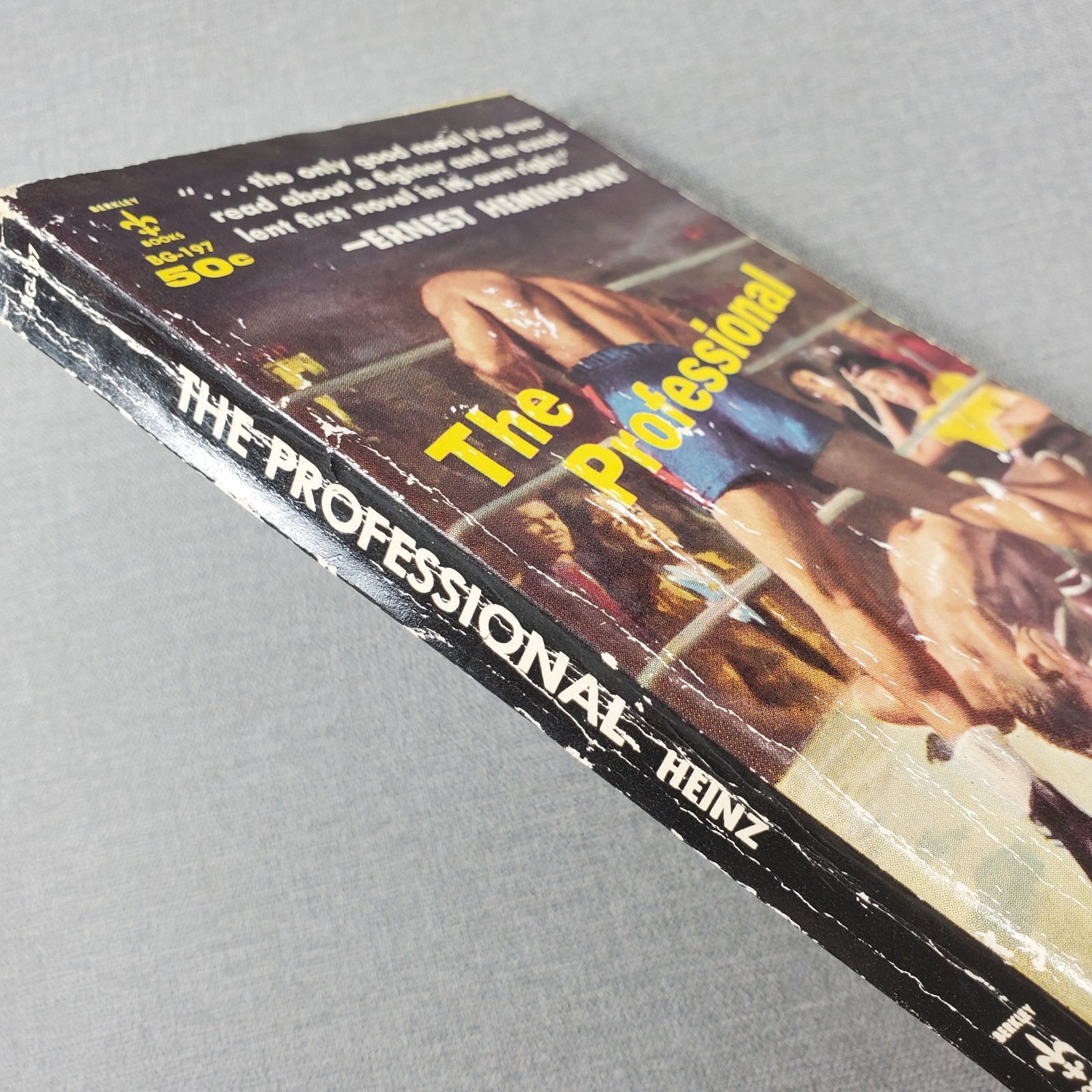The Professional W C Heinz 1959 Vintage Paperback Book Boxing Sports Berkley
