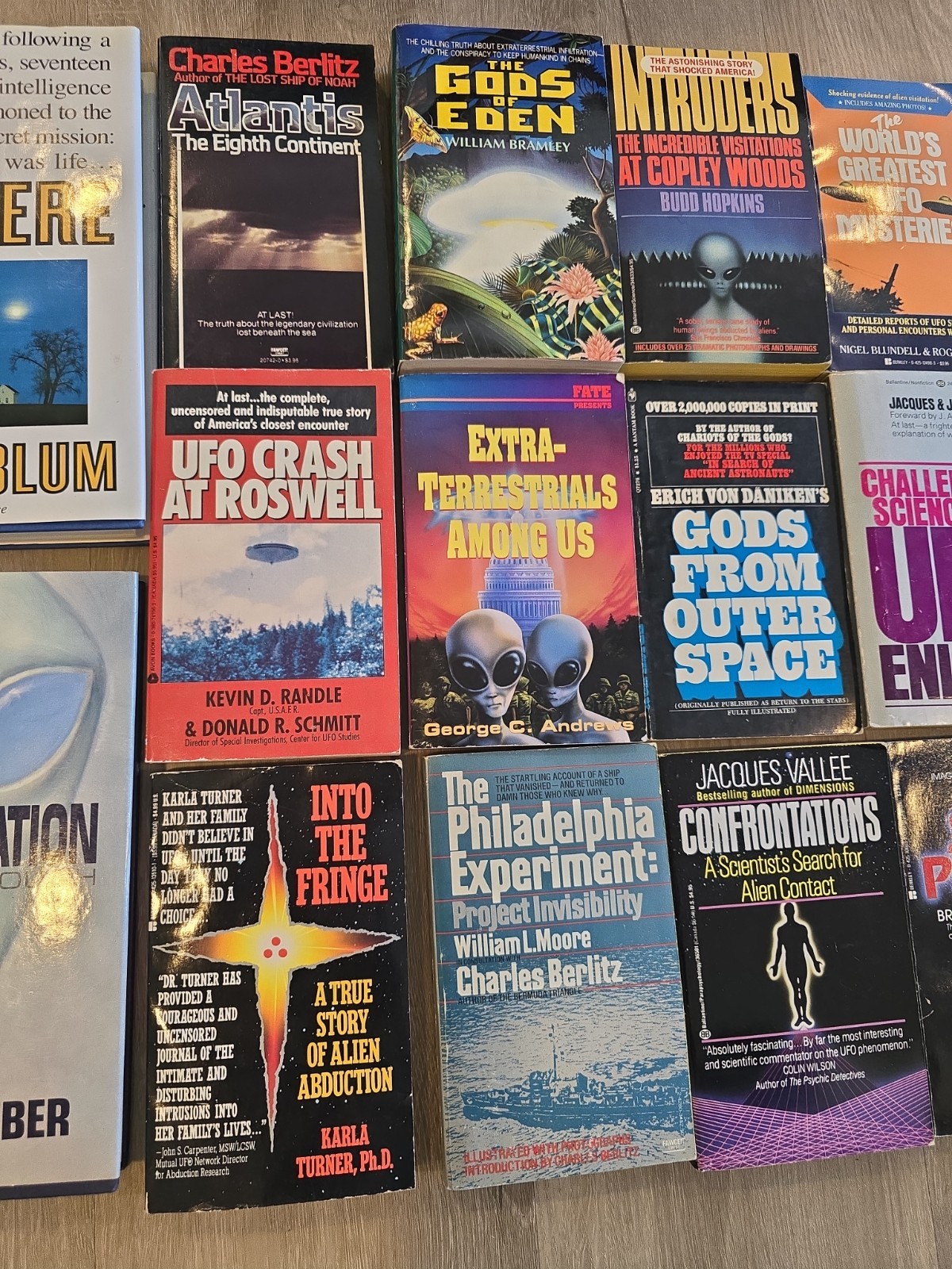 27 Old Vintage UFO Flying Saucer Paperback Book Lot Conspiracy Alien Final War