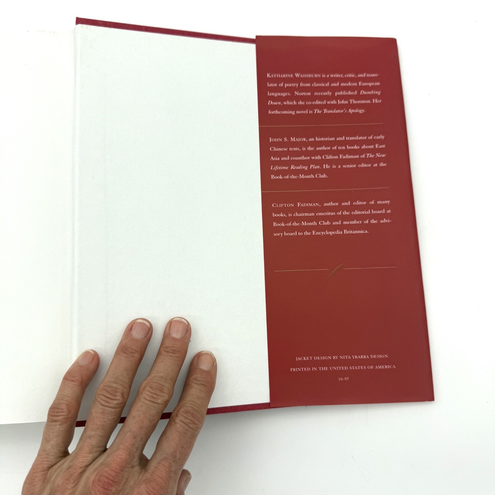 World Poetry : An Anthology of Verse from Antiquity to Our Time 1st ED