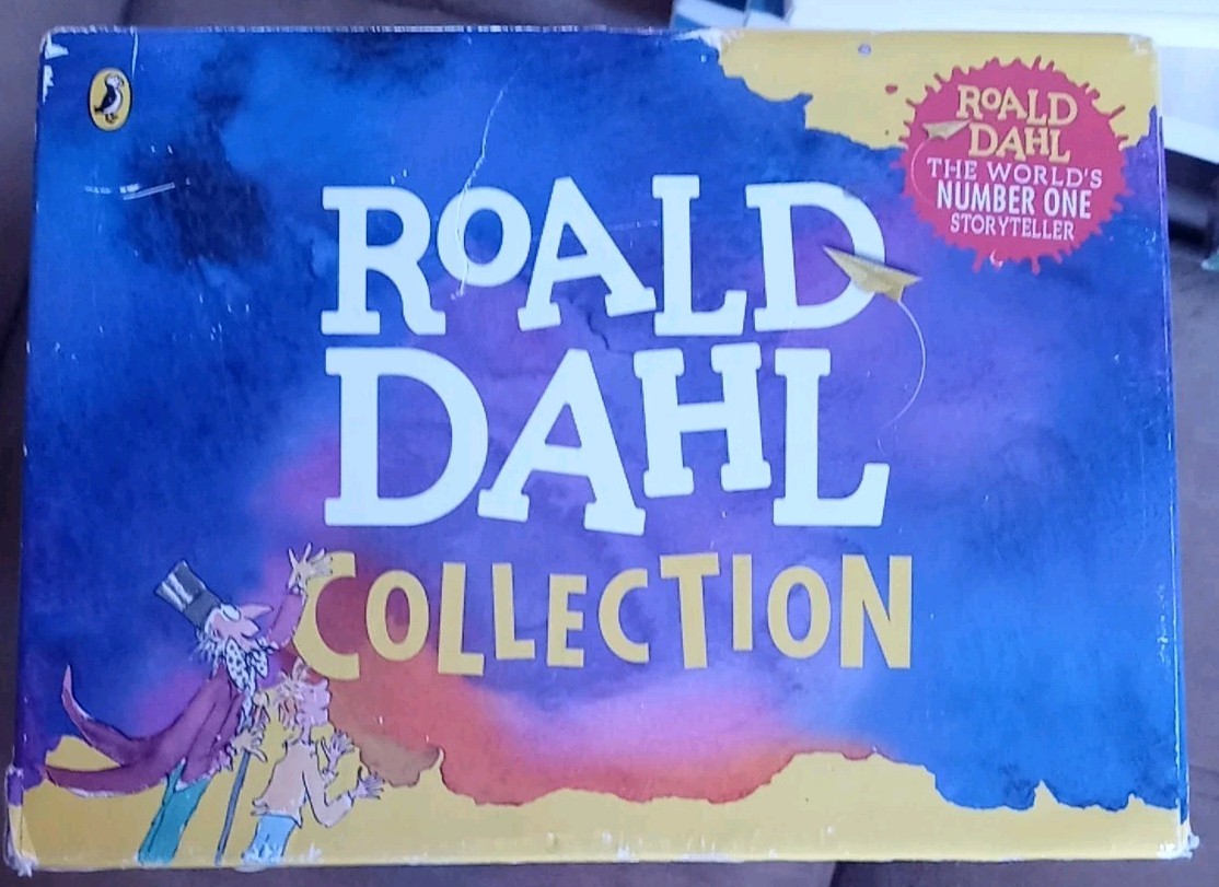 Roald Dahl Collection 14 Fantastic Stories Box Set Including Great Shape (READ)