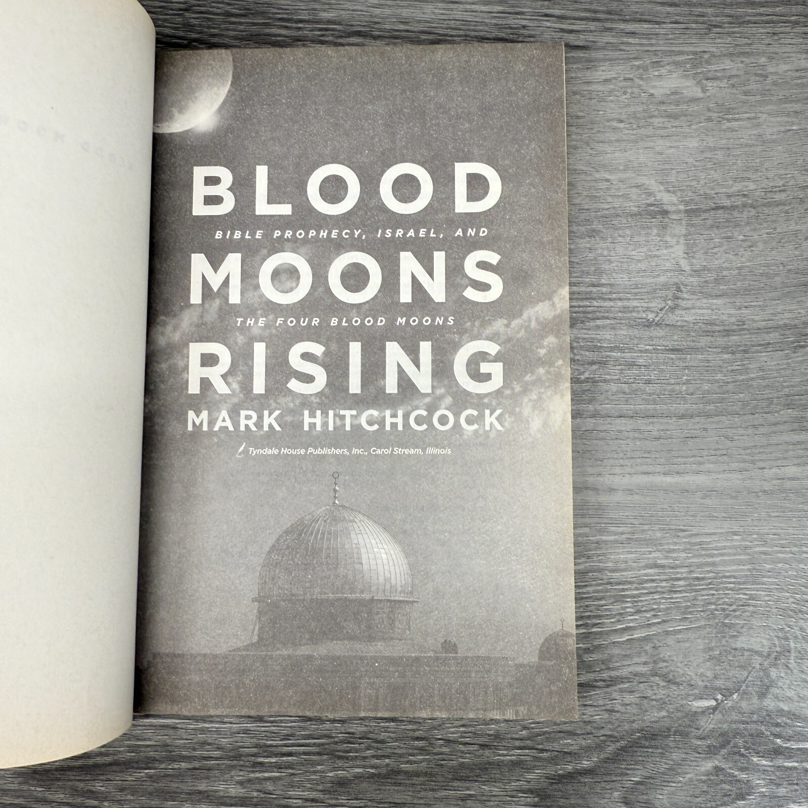 Blood Moons Rising 2014 & Iran The Coming Crisis 2006 Mark Hitchcock Book Lot