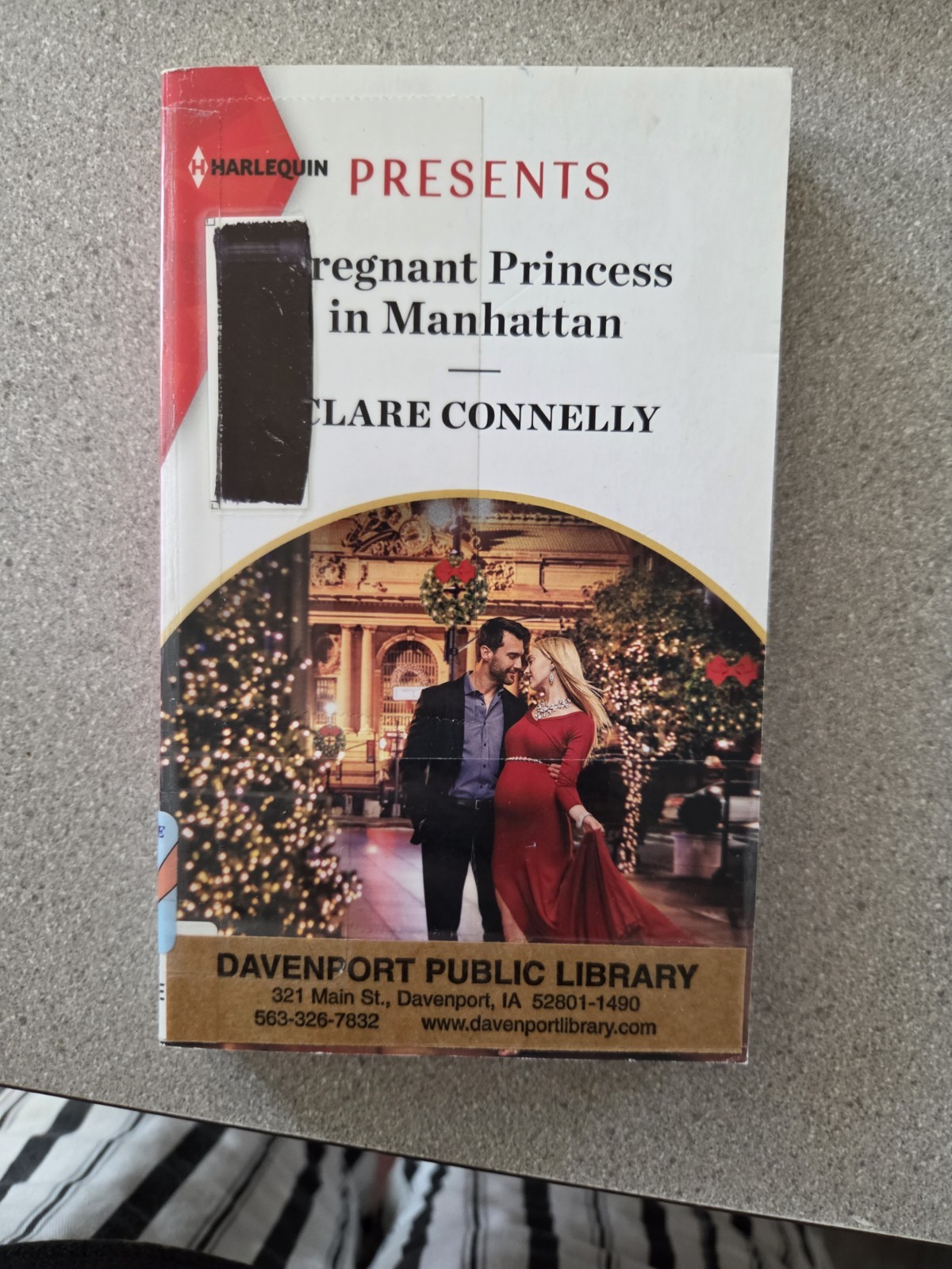 Harlequin Presents Lot Of 12 Romance. Paperback