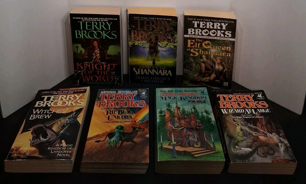 VTG Mixed Book Lot of 30 Fantasy Sci-fi: Brooks Hambly Del Rey ACE Books & MORE!