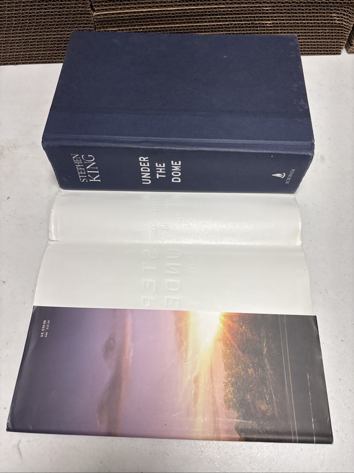 UNDER THE DOME by STEPHEN KING HCDJ FIRST EDITION / FIRST PRINTING