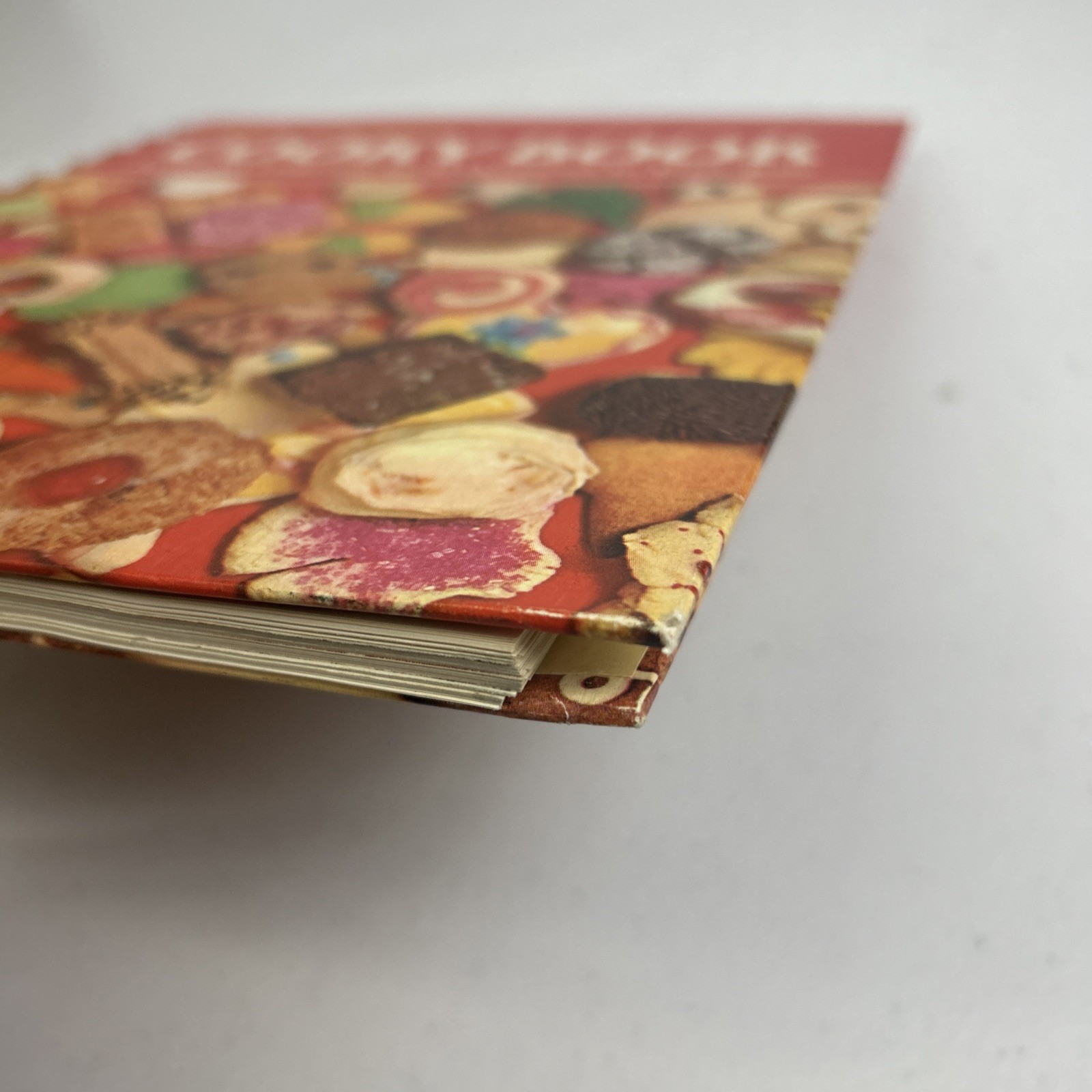 VTG BETTY CROCKER’S COOKY BOOK~1974~15th Printing~156 PAGES~SPIRAL BINDER