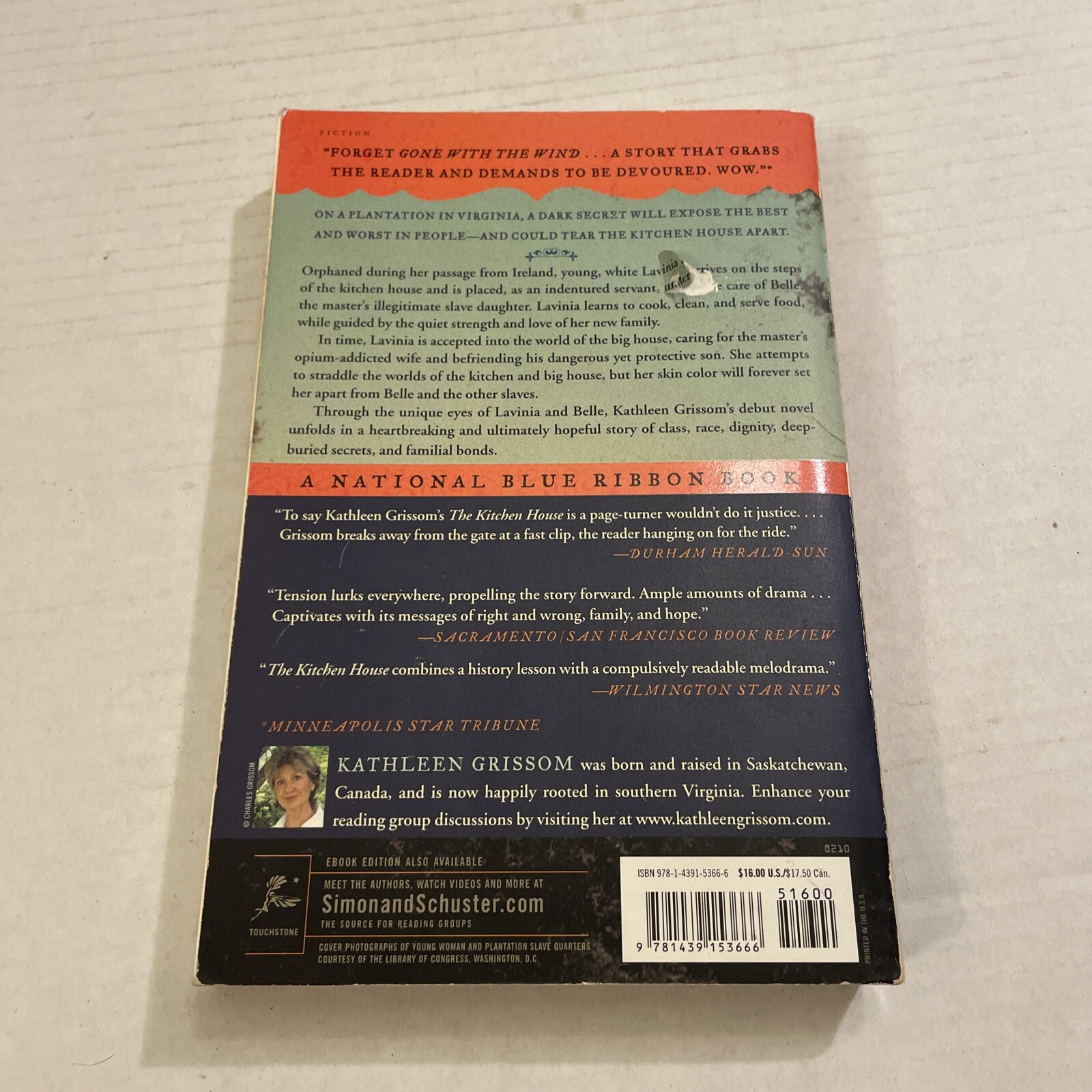 The Kitchen House : A Novel by Kathleen Grissom (2010, Trade Paperback)