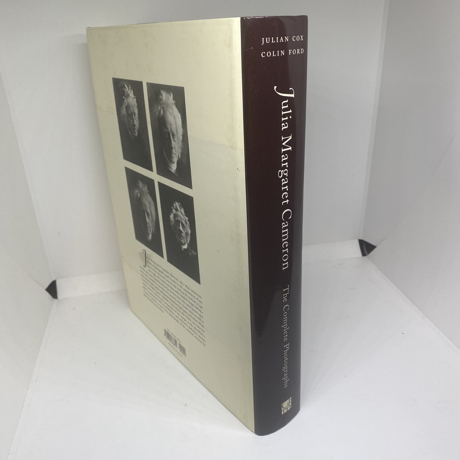 JULIA MARGARET CAMERON The Complete Photographs Hardcover 2003 Getty 560 Pages!!