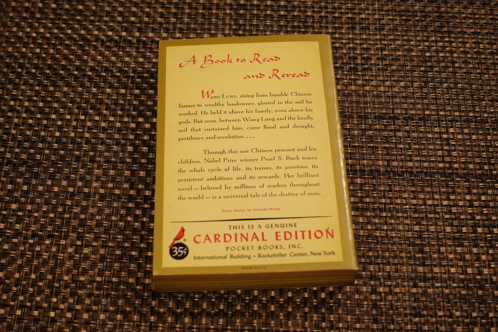 The Good Earth Classic Paperback Book by Pearl S. Buck Cardinal Edition 1960