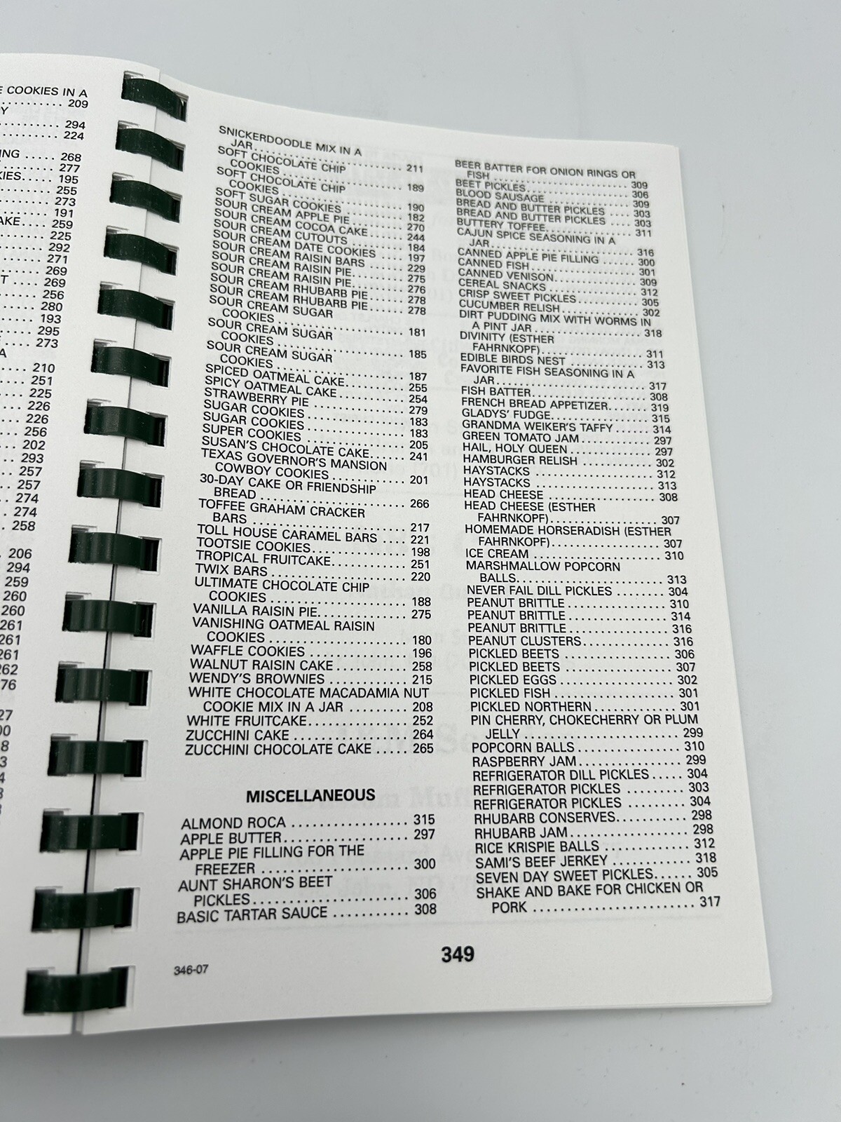 St. John The Baptist Catholic Church And Community Cookbook 2007 350 Pages