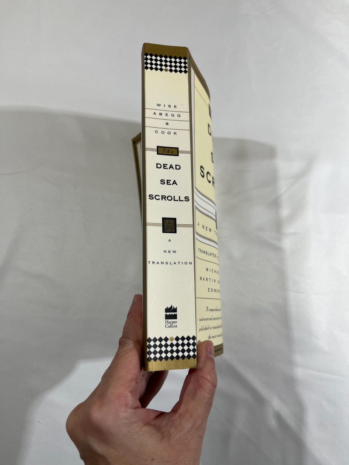 The Dead Sea Scrolls Michael Wise New Translation Religious History Paperback