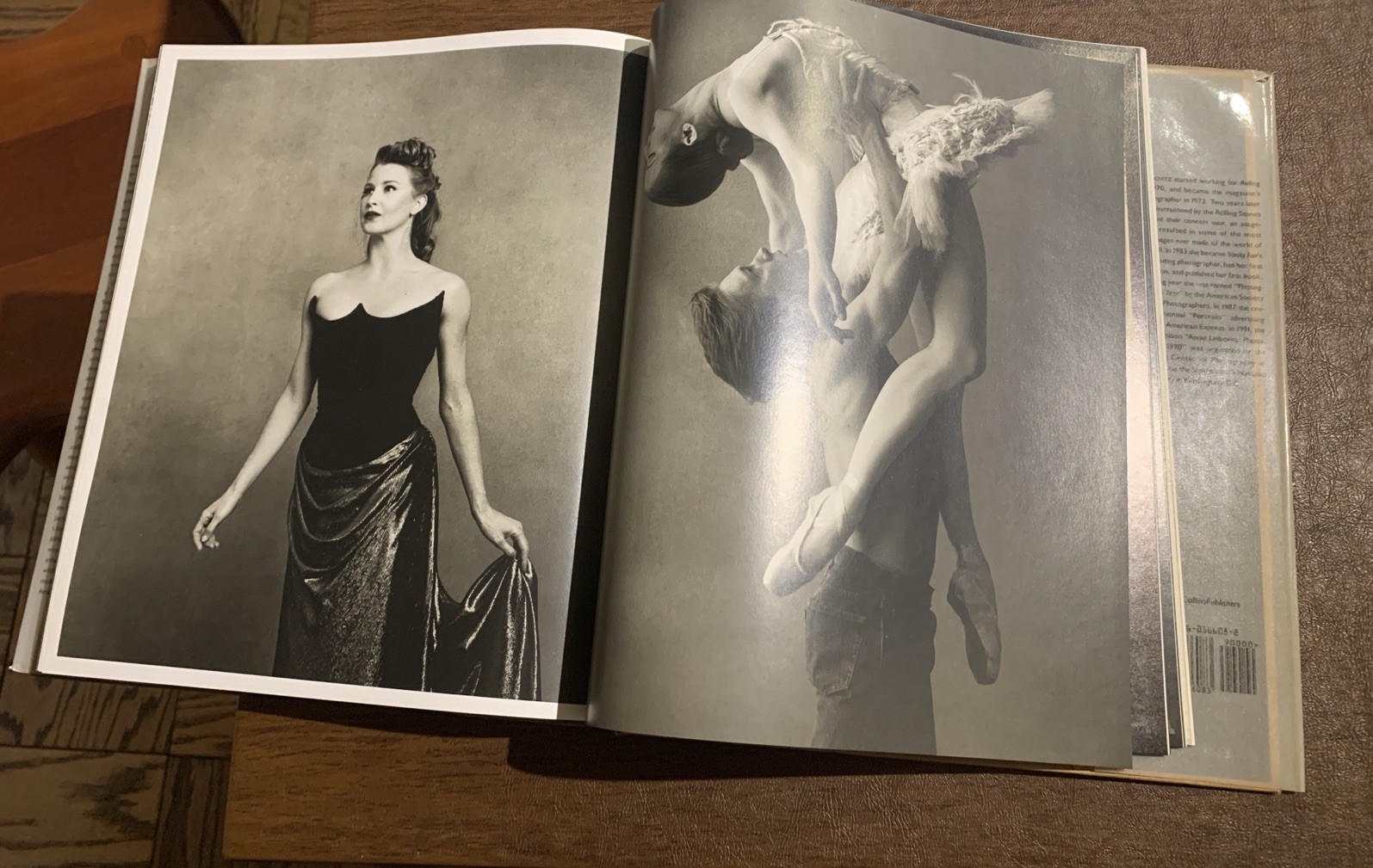 Photographs Annie Leibovitz 1970 – 1990 ~ First Edition Hardcover + Dust Jacket