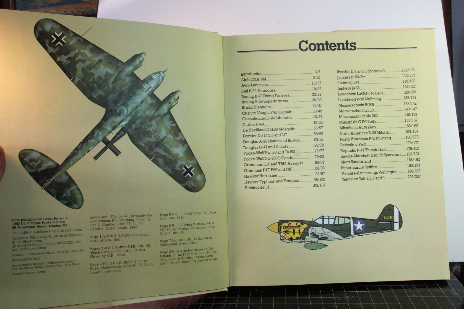 Aircraft of World War II by Bill Gunston Hardcover 208p (M92818)