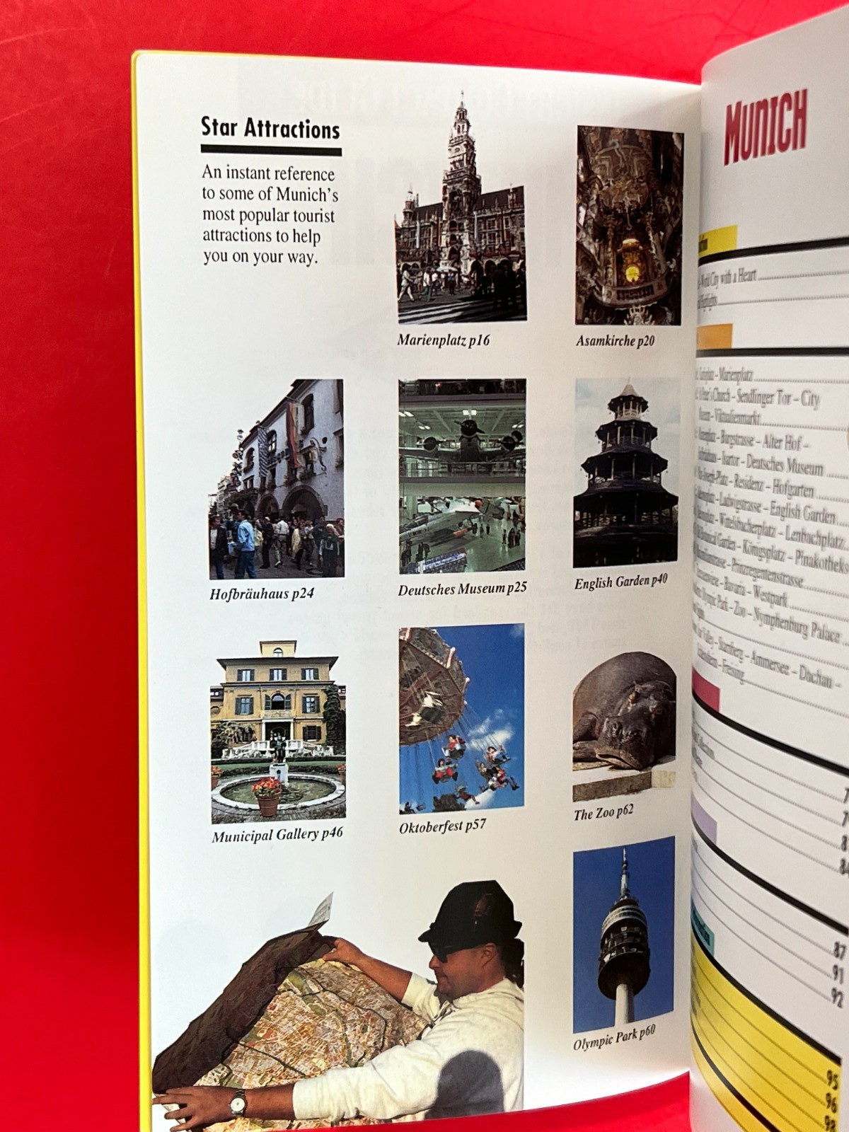 MUNICH ~ Insight Compact Guides ~ Tour Guide ~ 2000 ~ 104 pages