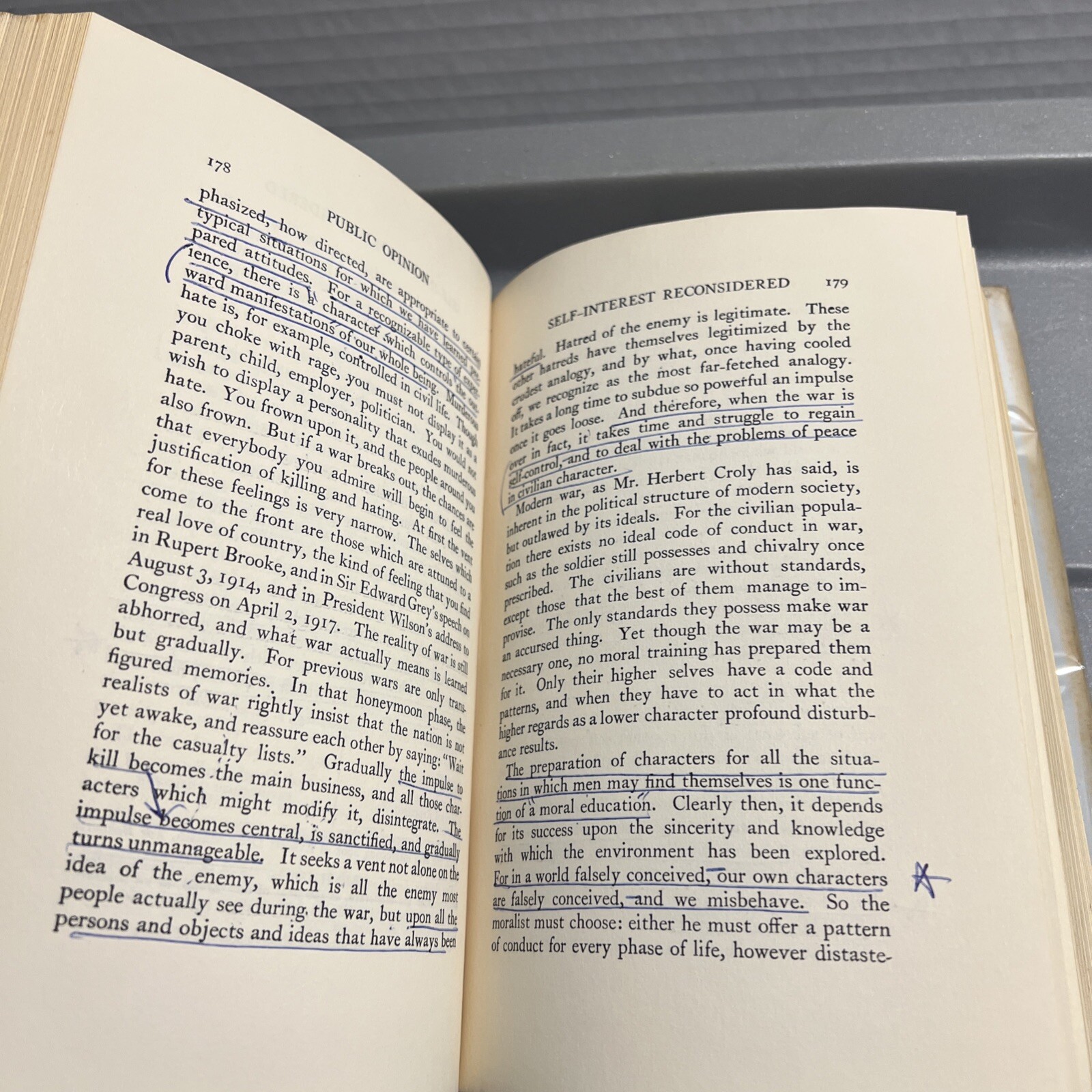 Public Opinion Walter Lippmann The Macmillan Company 1961