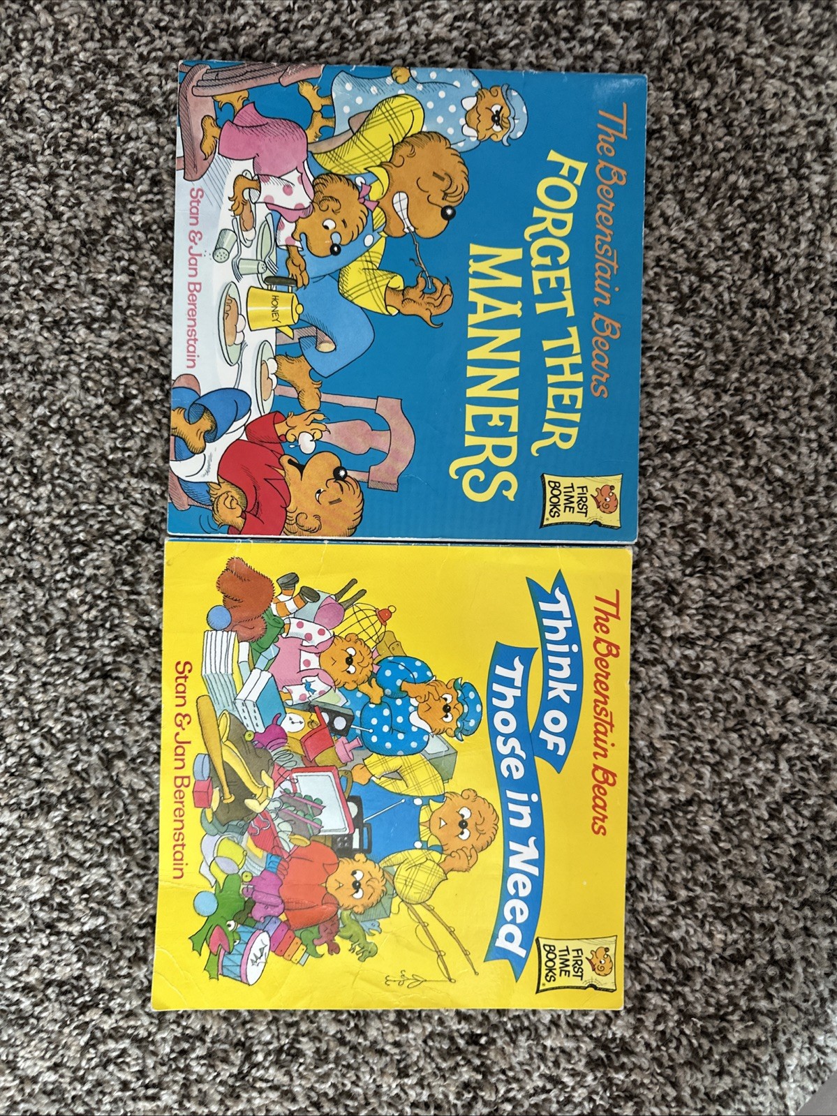 2 Pack Berenstain Bears Books Good Used Condition As Shown