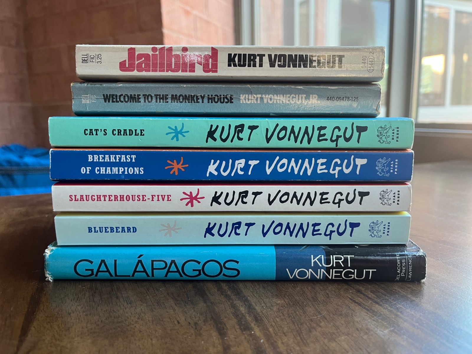 7 Book Lot Kurt Vonnegut: Slaughterhouse, Cat’s Cradle, Breakfast of Champions