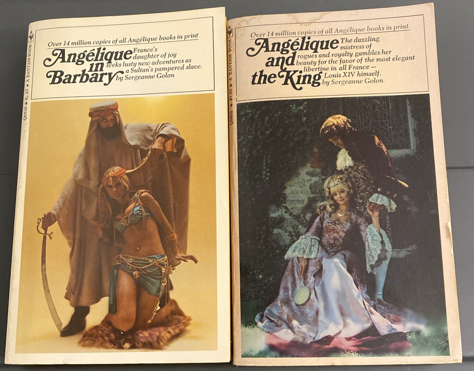 Vintage ANGELIQUE By Sergeanne Golon, The King, In Barbary 1971 2 Book Lot