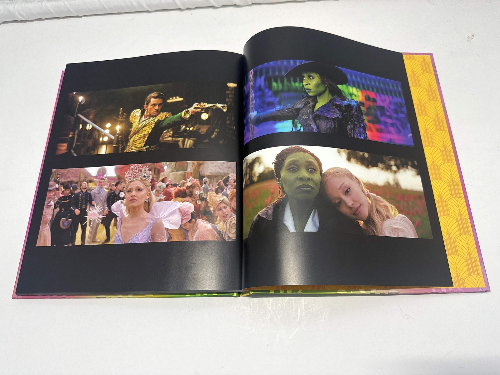 WICKED: THE OFFICIAL VISUAL COMPANION (Hardcover) Target Exclusive
