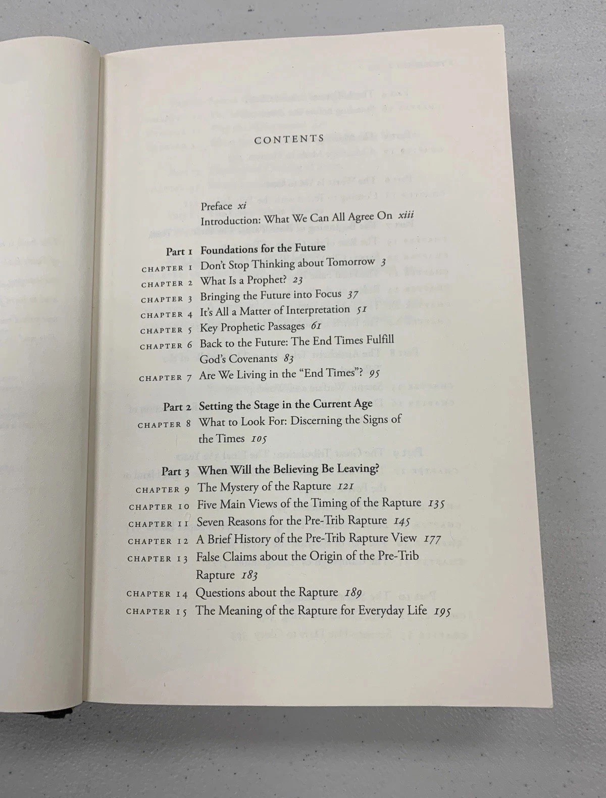 The End: A Complete Overview of Bible Prophecy & the End of Days – Hitchcock, M