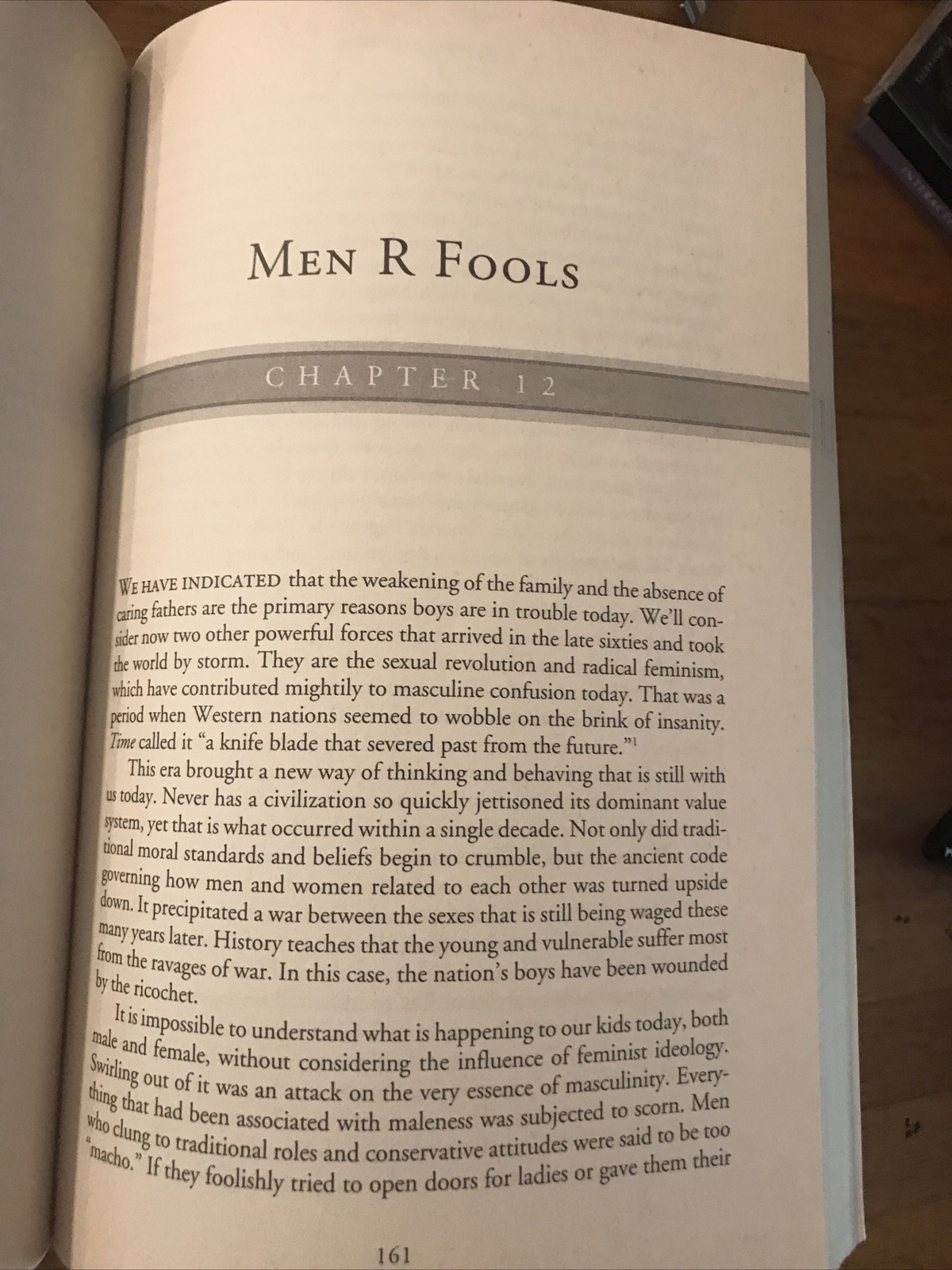 Bringing Up Boys Advice and Encouragement Dr James Dobson 269 Pages 2001