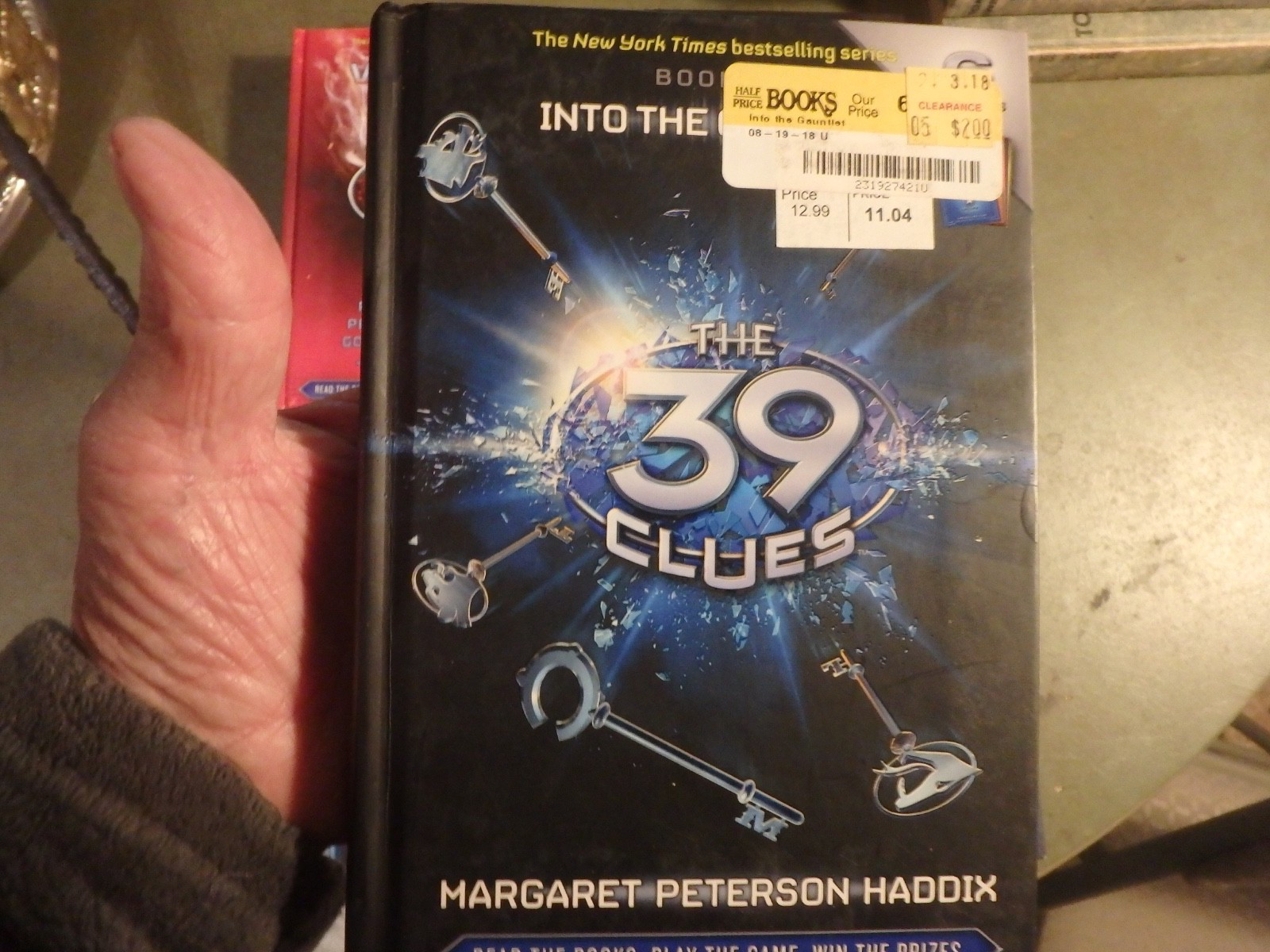 4K – 9 volumes of “ THE 39 CLUES“ books- soft & hardcover 2010’s