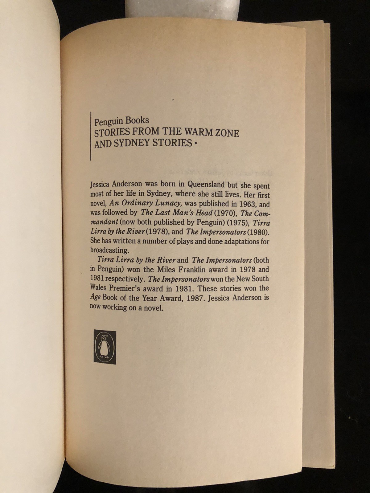 Stories From The Warm Zone & Sydney Stories Jessica Anderson Penguin 1988 SC VG