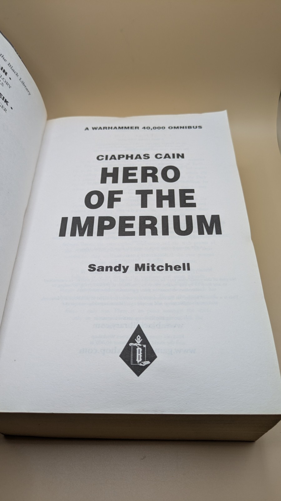Ciaphas Cain Hero of the Imperium – Sandy Mitchell Warhammer 40k For The Emperor